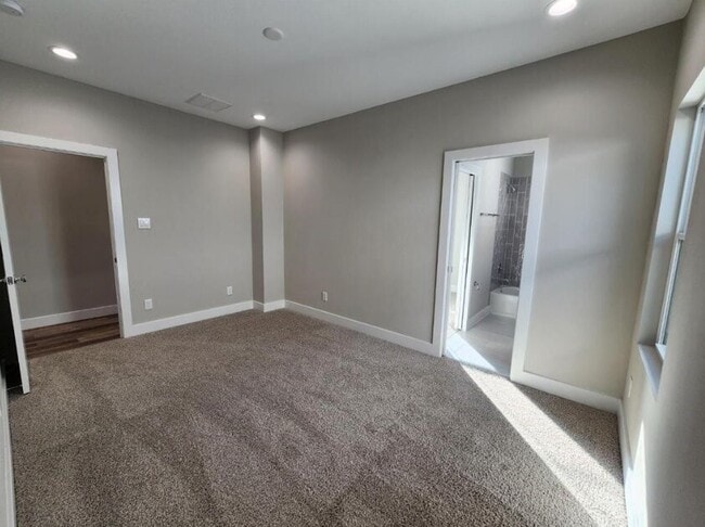 Building Photo - 3206 Bostic St