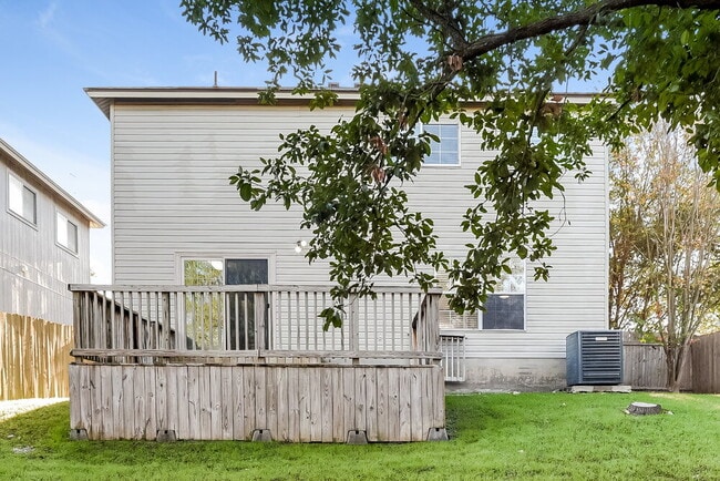 Building Photo - 13319 Partridge Hill