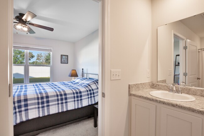 Building Photo - 509 Grass fern Ct