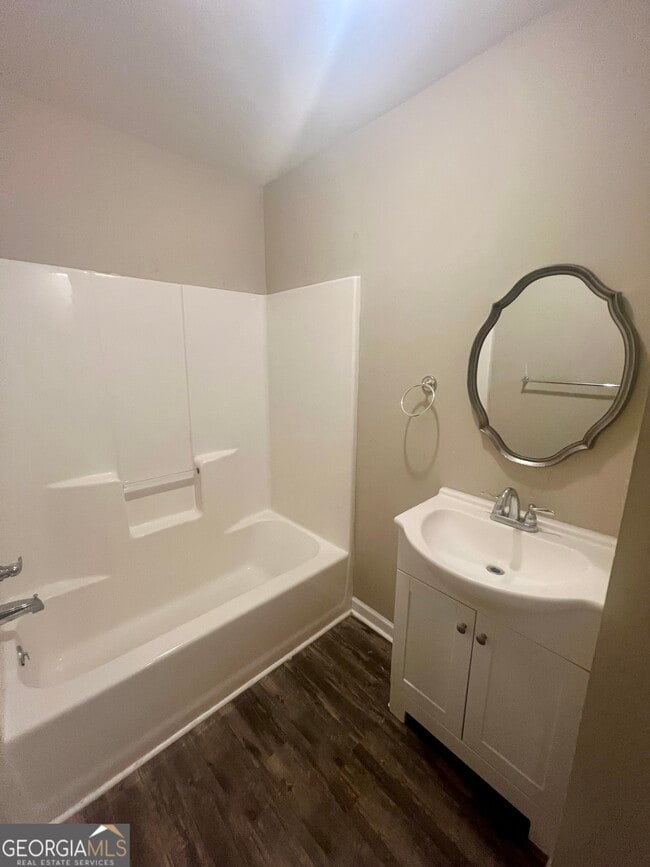 Building Photo - 1097 Tucker Rd