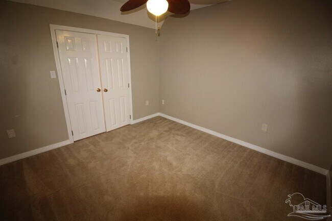 Building Photo - 5719 Cacica St