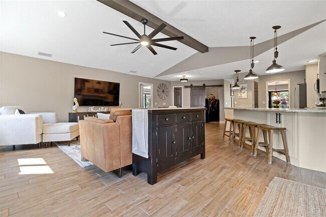 Building Photo - 10911 Victoria Arbor Way