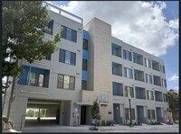 Building Photo - 521 Samuels Ave