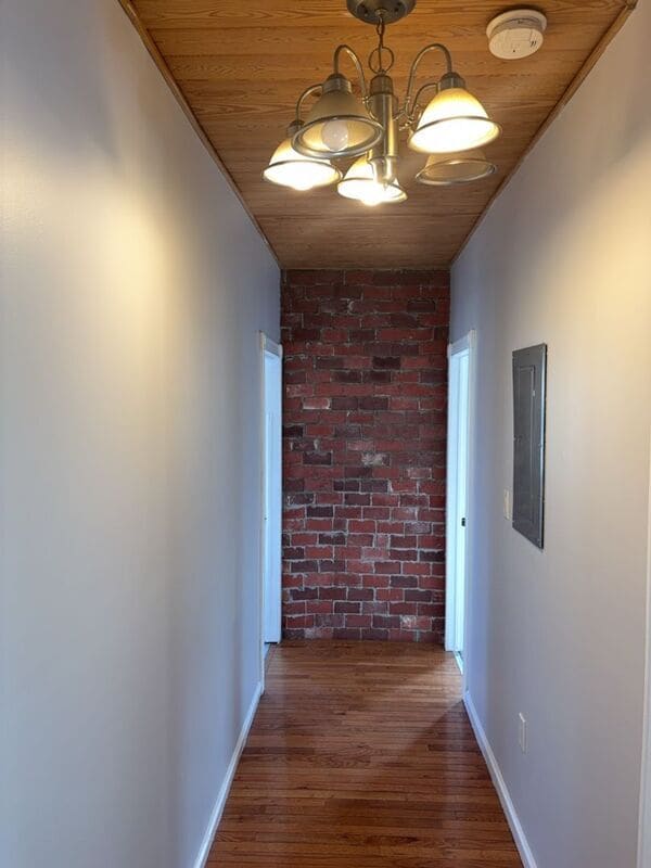 Building Photo - 746-748 River Street