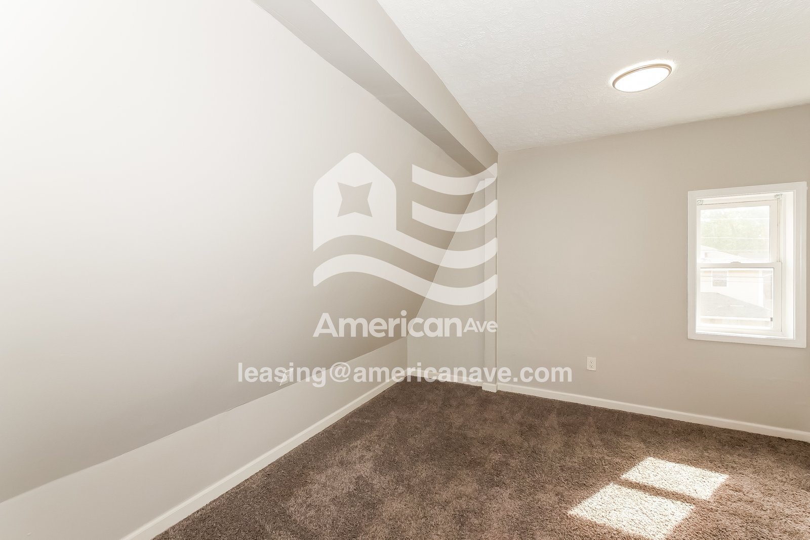 Building Photo - 50 N Sherman Dr