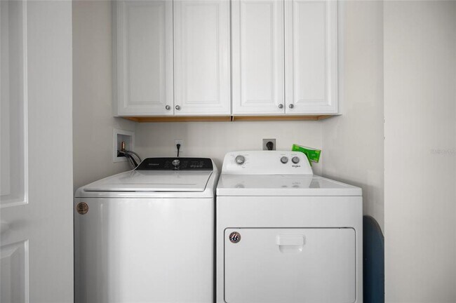 Building Photo - 1375 Beach Rd