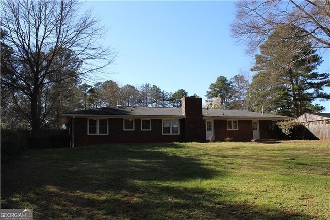Building Photo - 995 Melody Ln