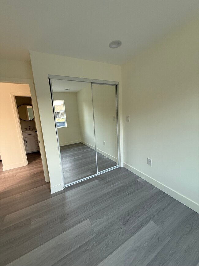 Building Photo - 18633 Community St