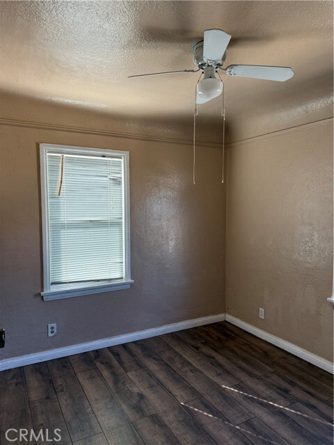 Building Photo - 6165 Lewis Ave