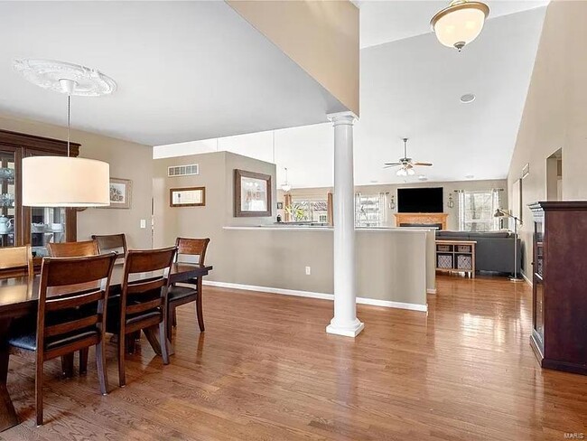 Building Photo - 964 Prairie Crossing