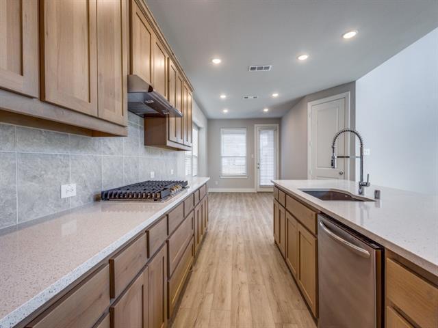 Building Photo - 8132 Legacy Trl