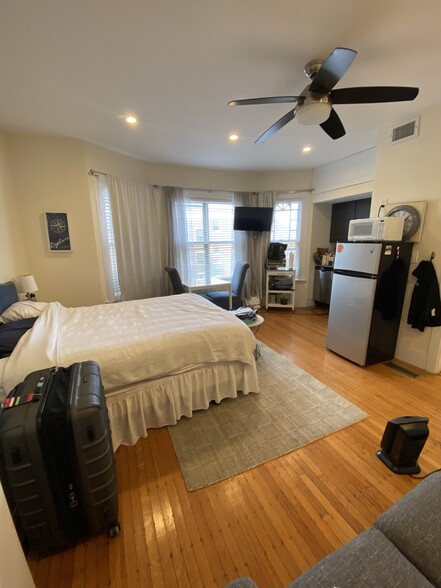 Building Photo - 14 Chiswick Rd