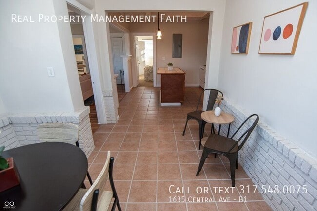 Building Photo - 1635 Central Ave