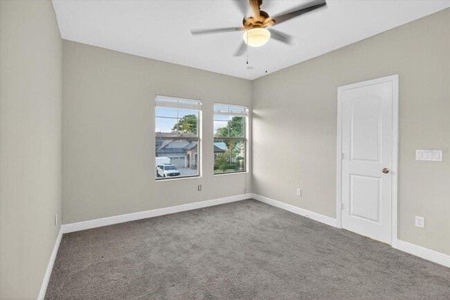 Building Photo - 1389 Heritage Landings Dr