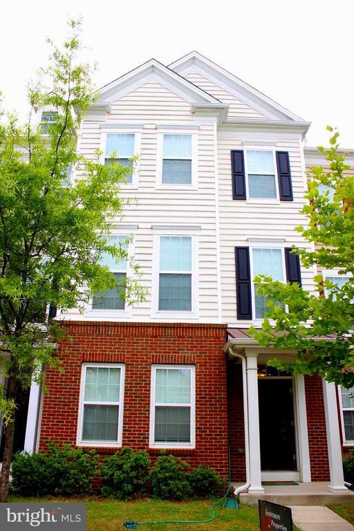 Building Photo - 43579 Wheat Berry Terrace