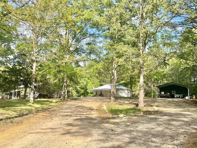 Building Photo - 3130 Fas 677