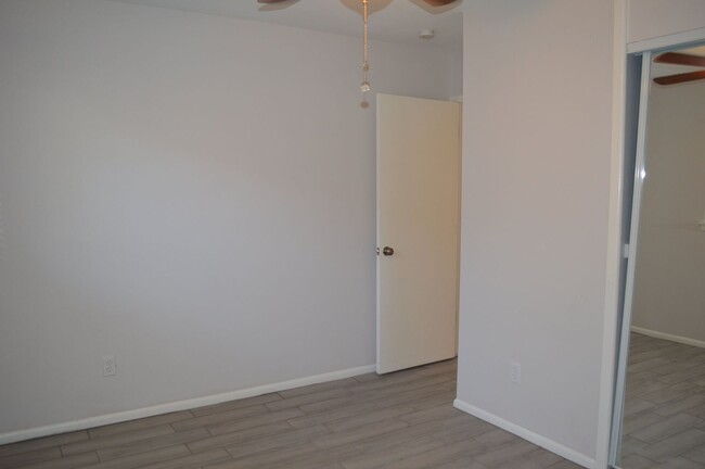 Building Photo - Beautifull Remodeled Home In Garden Court