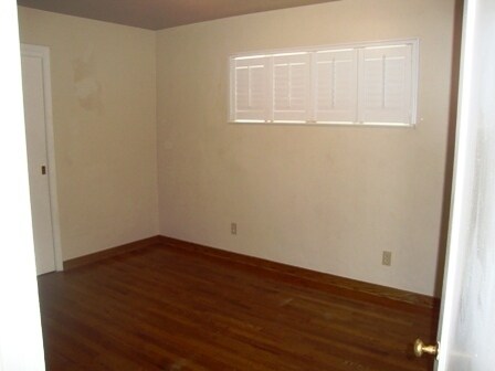 Building Photo - Coming soon! 3 bedroom 2 bath in Maple Park, South Salinas