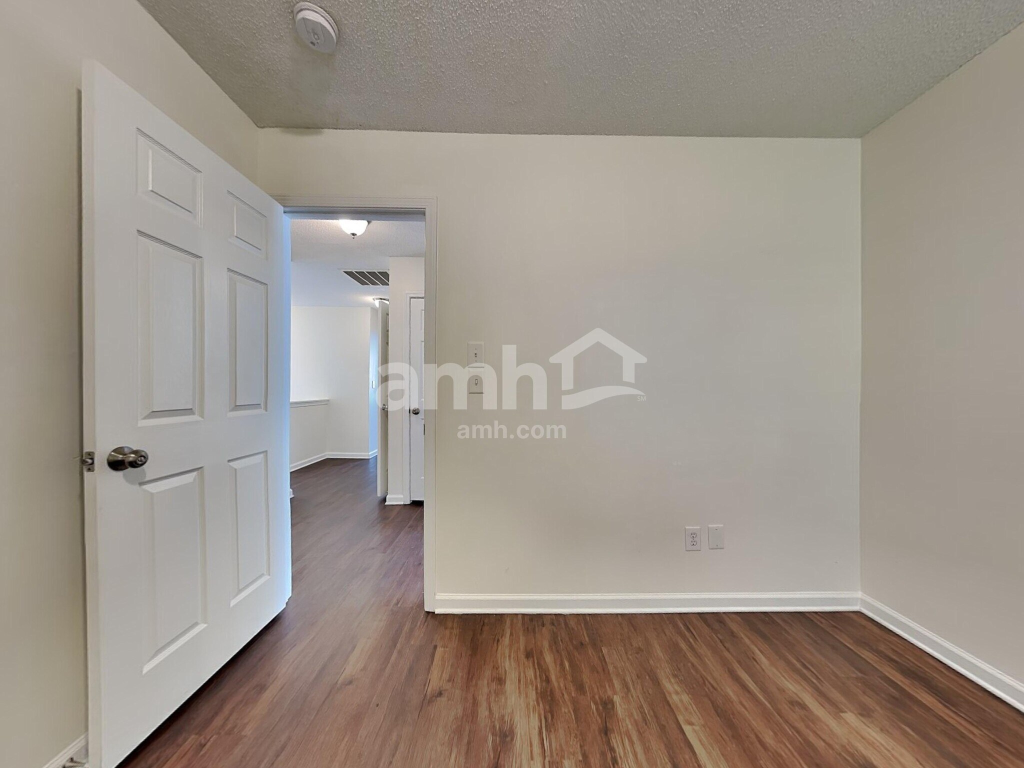 Building Photo - 4533 Hyperion Ct