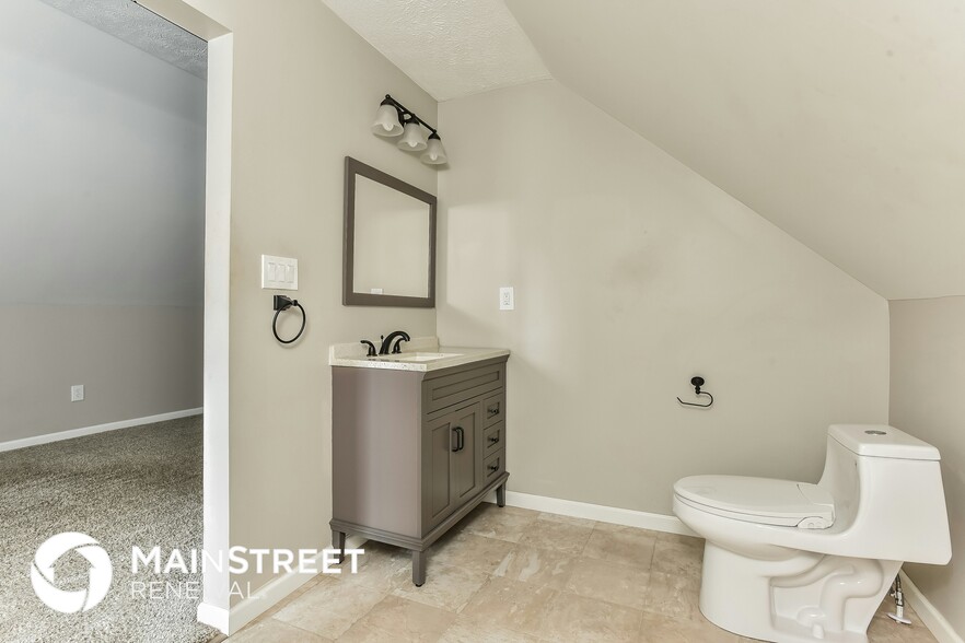 Building Photo - 206 Wildwood Dr