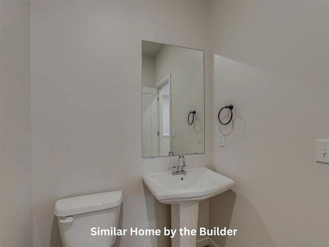 Building Photo - 19608 Horseshoe Ave