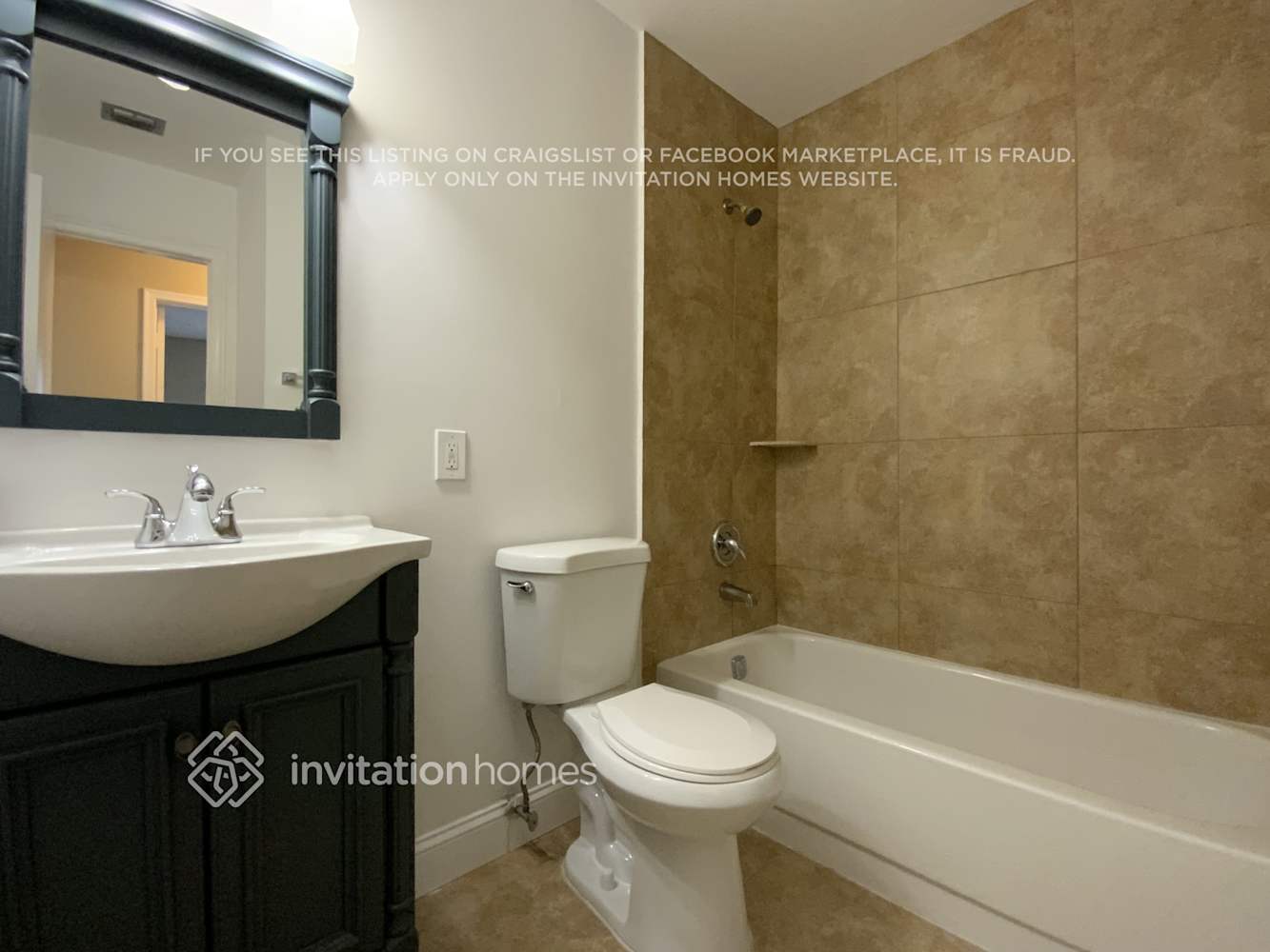 Building Photo - 11143 Mustang St