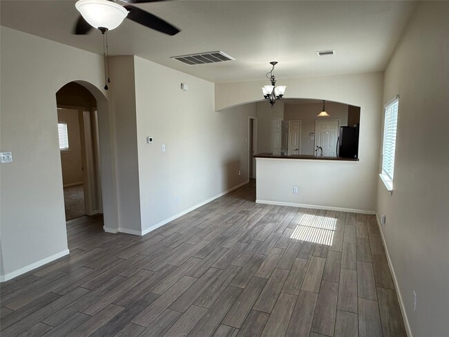 Building Photo - 20515 Sycamore Crest Ln