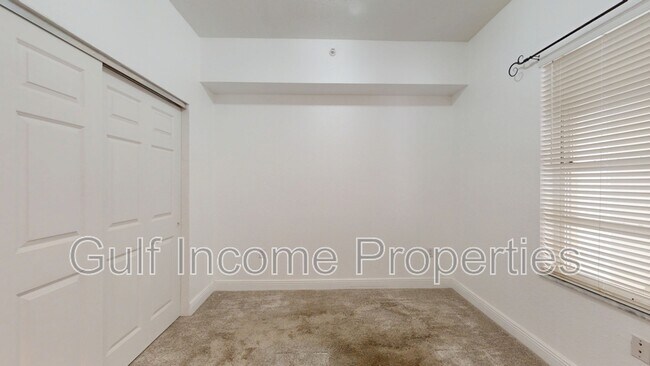 Building Photo - 2715 Terra Ceia Bay Blvd