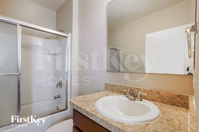 Building Photo - 16736 Citrus Pkwy