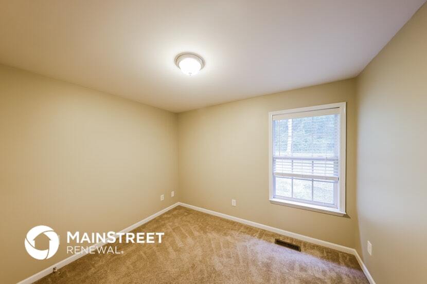 Building Photo - 160 Laurel Oak Ln