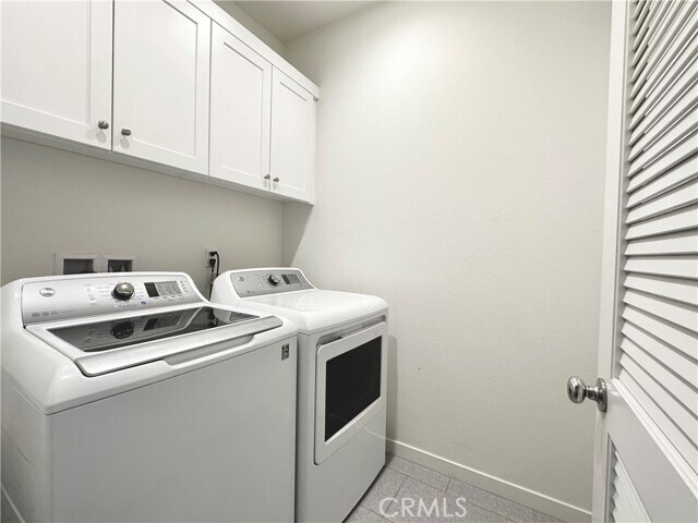 Building Photo - 147 Episode