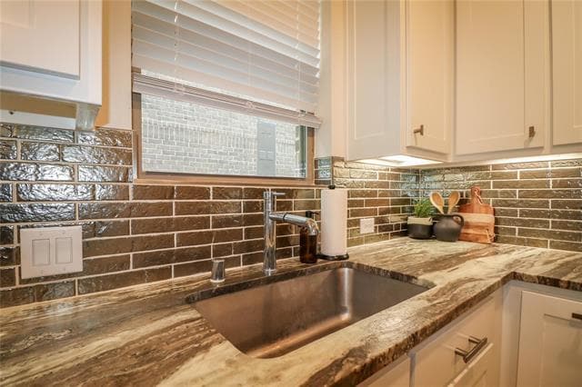 Building Photo - 264 Spring Hill Rd