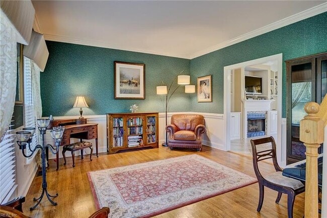 Building Photo - 12325 6 Ponds Ln