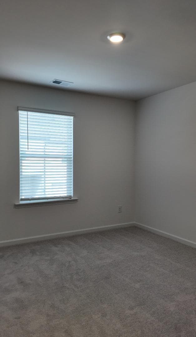 Building Photo - 136 Market St