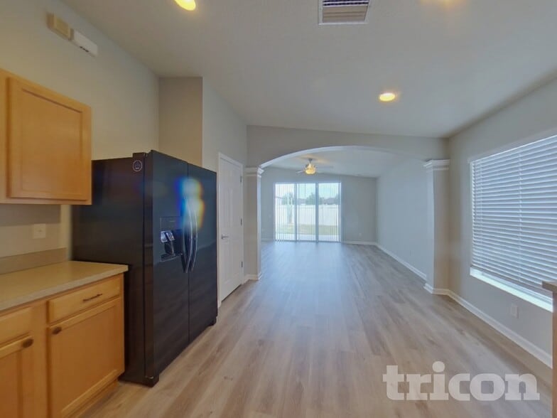 Building Photo - 1132 Hill Flower Dr