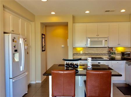 Building Photo - 5401 W 149th Plz