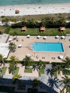 Building Photo - 2625 Collins Ave