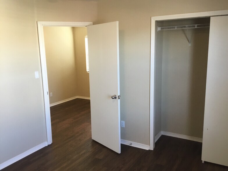 Building Photo - 6920 Brindisi Pl NW