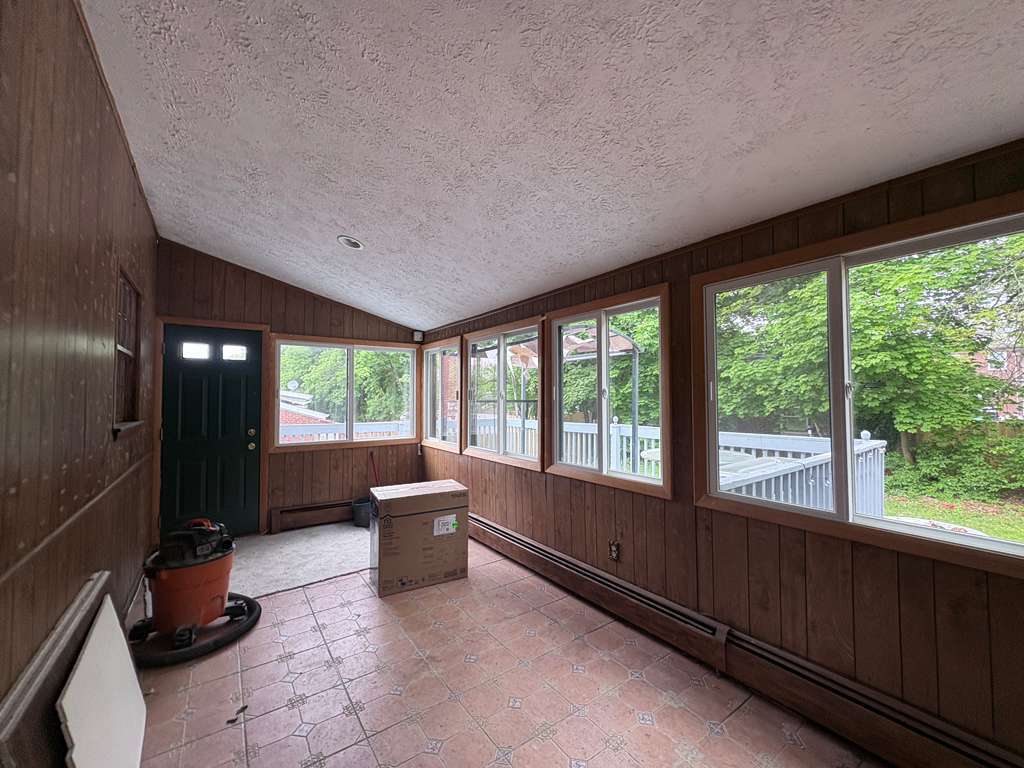 Building Photo - 125 Stimson Rd