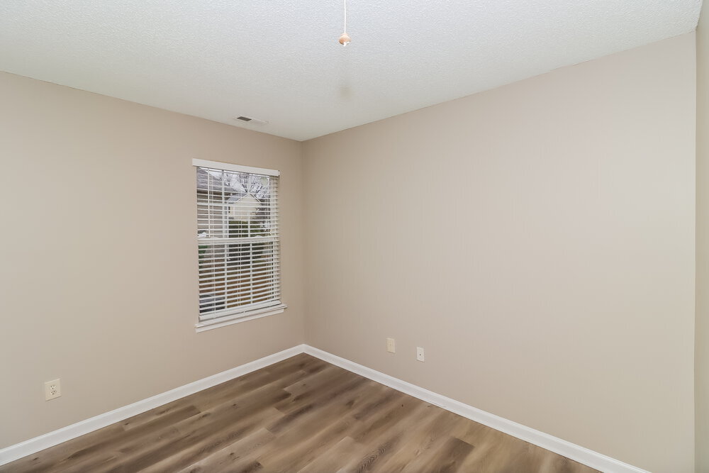 Building Photo - 11416 Northwoods Forest Dr
