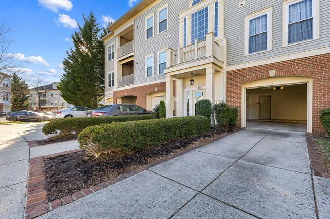 private garage and driveway - 11326 Westbrook Mill Ln