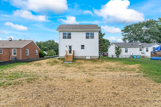 Building Photo - 204B Hamilton St