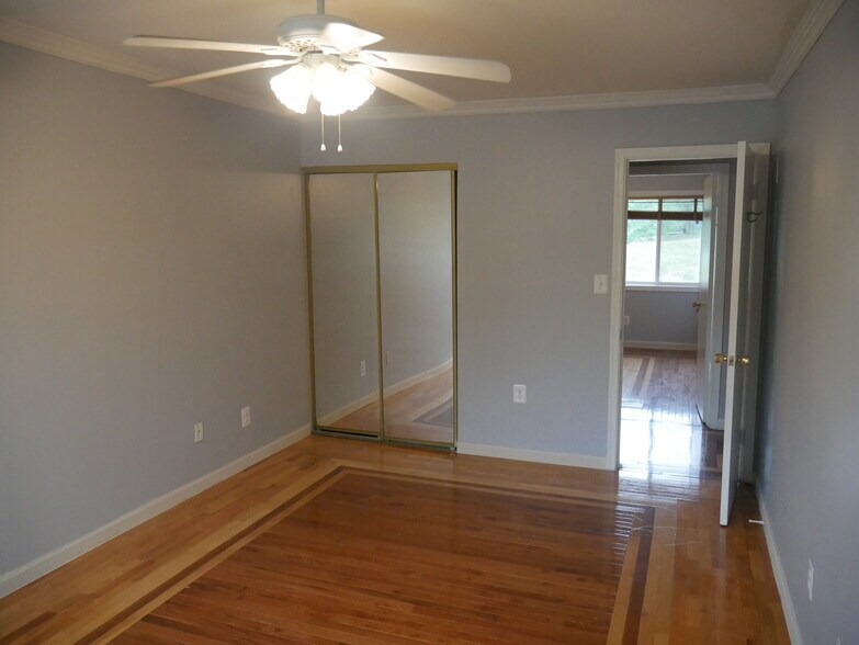 Building Photo - 322 Reneau Way
