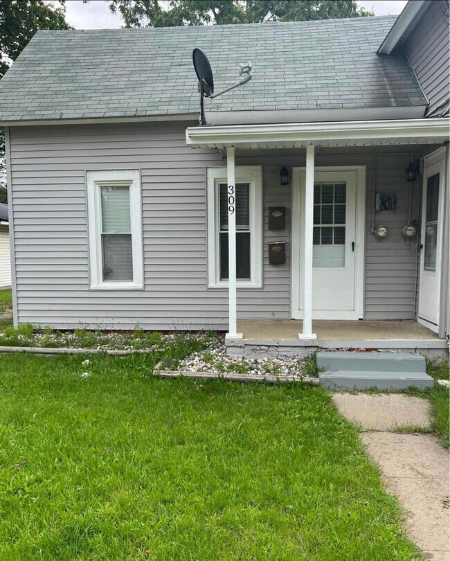 Building Photo - 309 S Chipman St