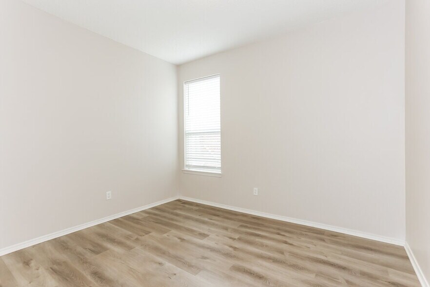 Building Photo - 508 Blueberry Hill Ln