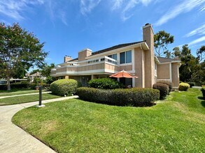 Building Photo - Great 2B/1.5BA Condo in Carlsbad!