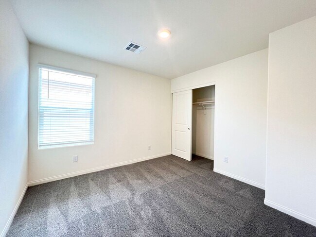 Building Photo - 5716 Serene Rock St