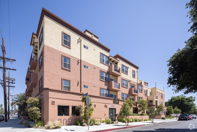 Exterior - Archwood Court