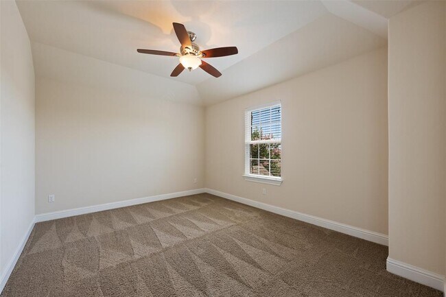 Building Photo - 8606 Evelina Trail