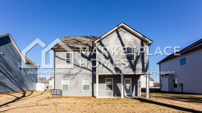 Building Photo - 268 W L Miller Dr